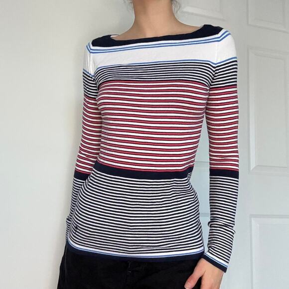 Lilly Pulitzer long sleeve fitted sweater red white blue - size XS - Picture 6 of 8